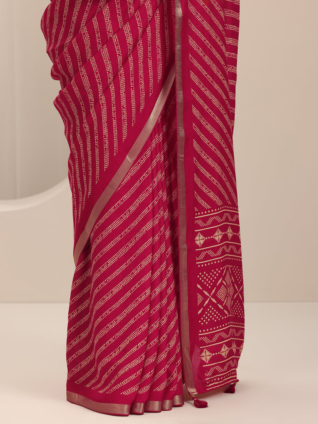 Pink Printed Georgette Saree With Unstitched Blouse Piece