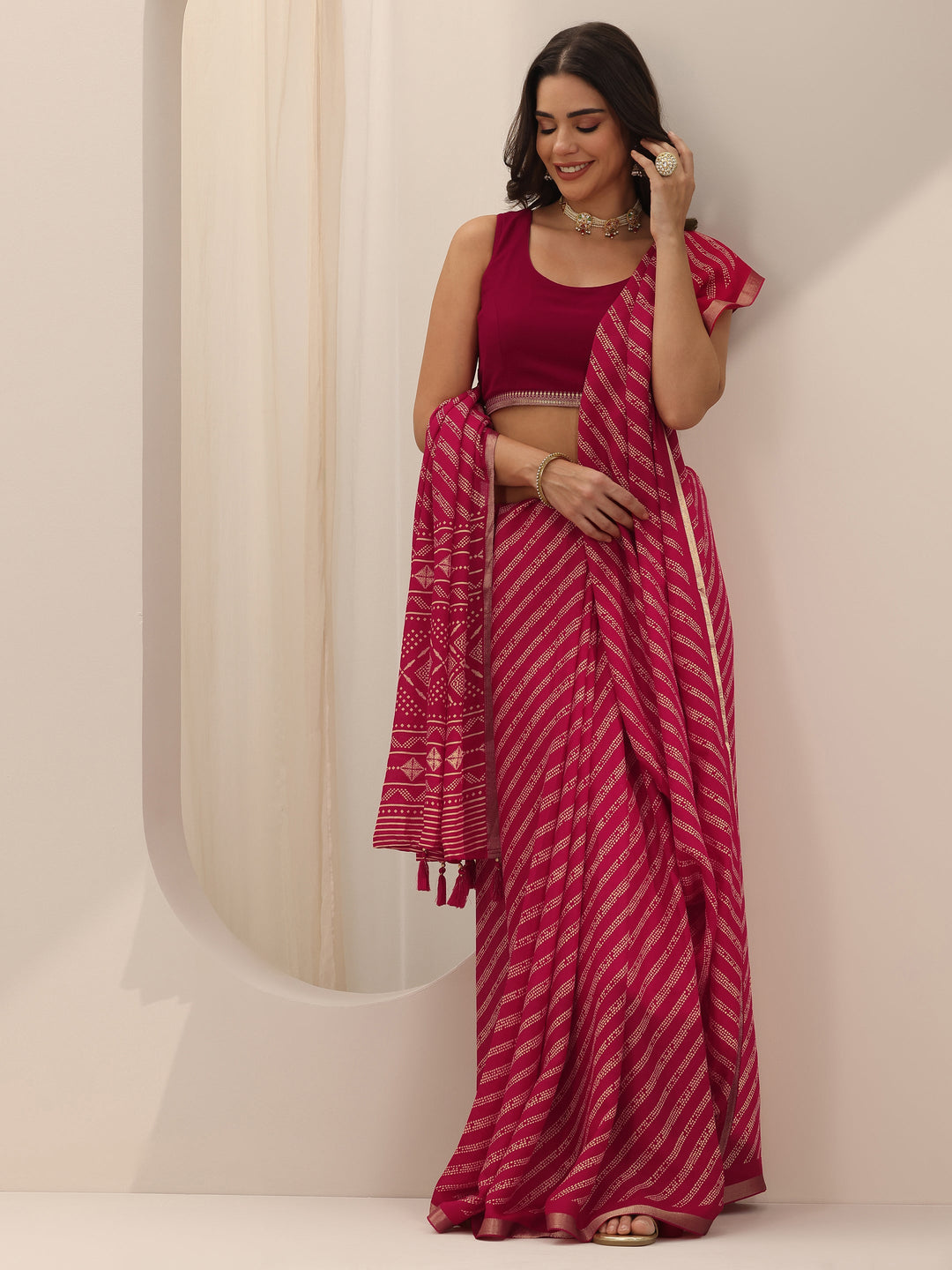 Pink Printed Georgette Saree With Unstitched Blouse Piece