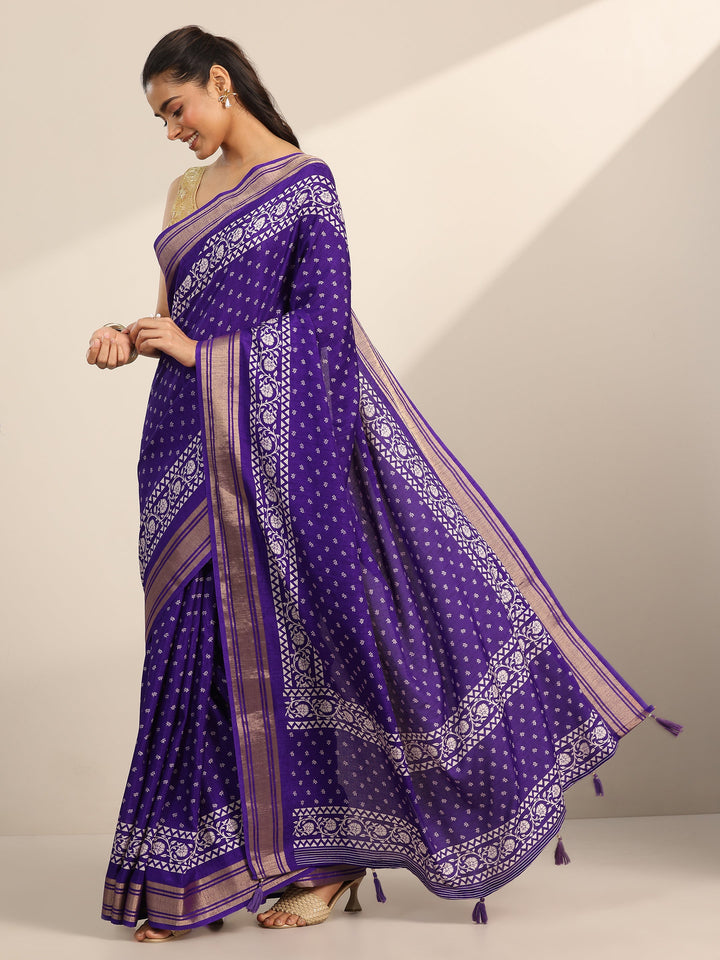 Purple Printed Silk Blend Saree With Unstitched Blouse Piece