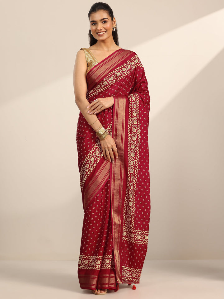 Red Printed Silk Blend Saree With Unstitched Blouse Piece