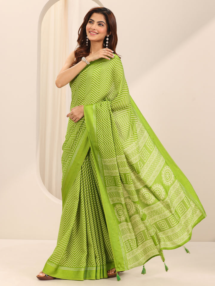 Lime Green Printed Georgette Saree With Unstitched Blouse Piece