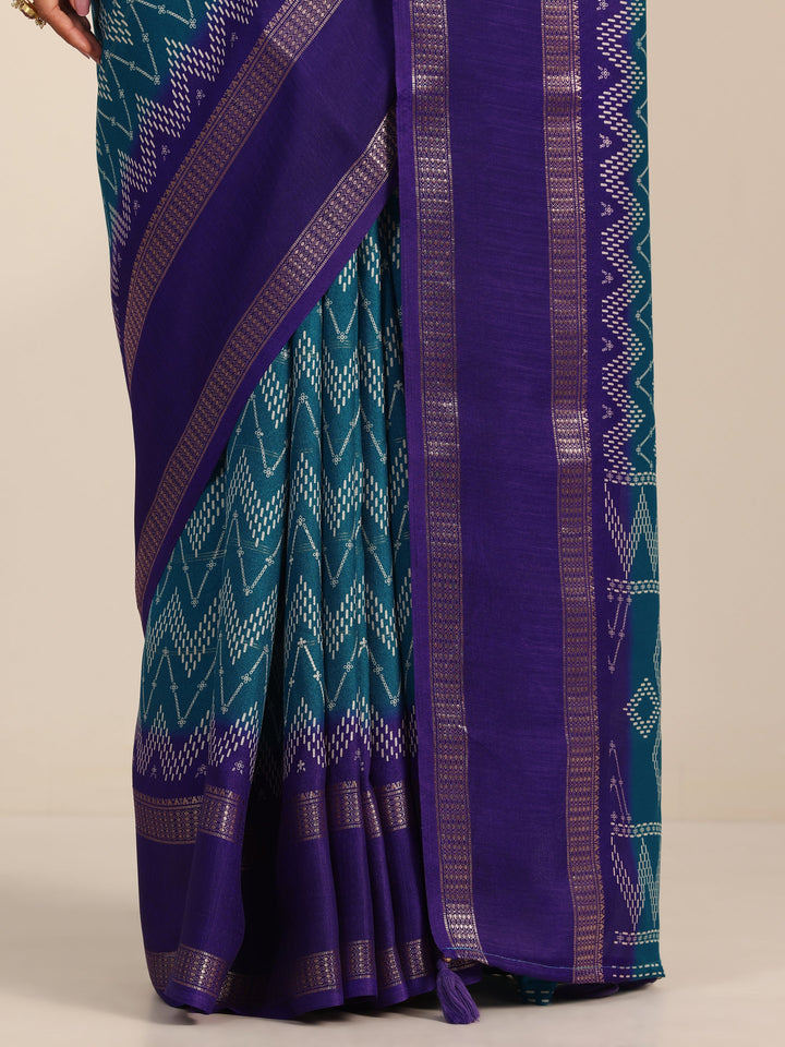 Teal Printed Georgette Saree With Unstitched Blouse Piece