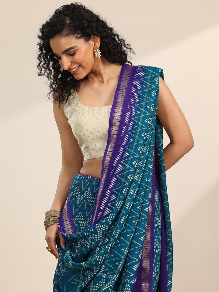 Teal Printed Georgette Saree With Unstitched Blouse Piece