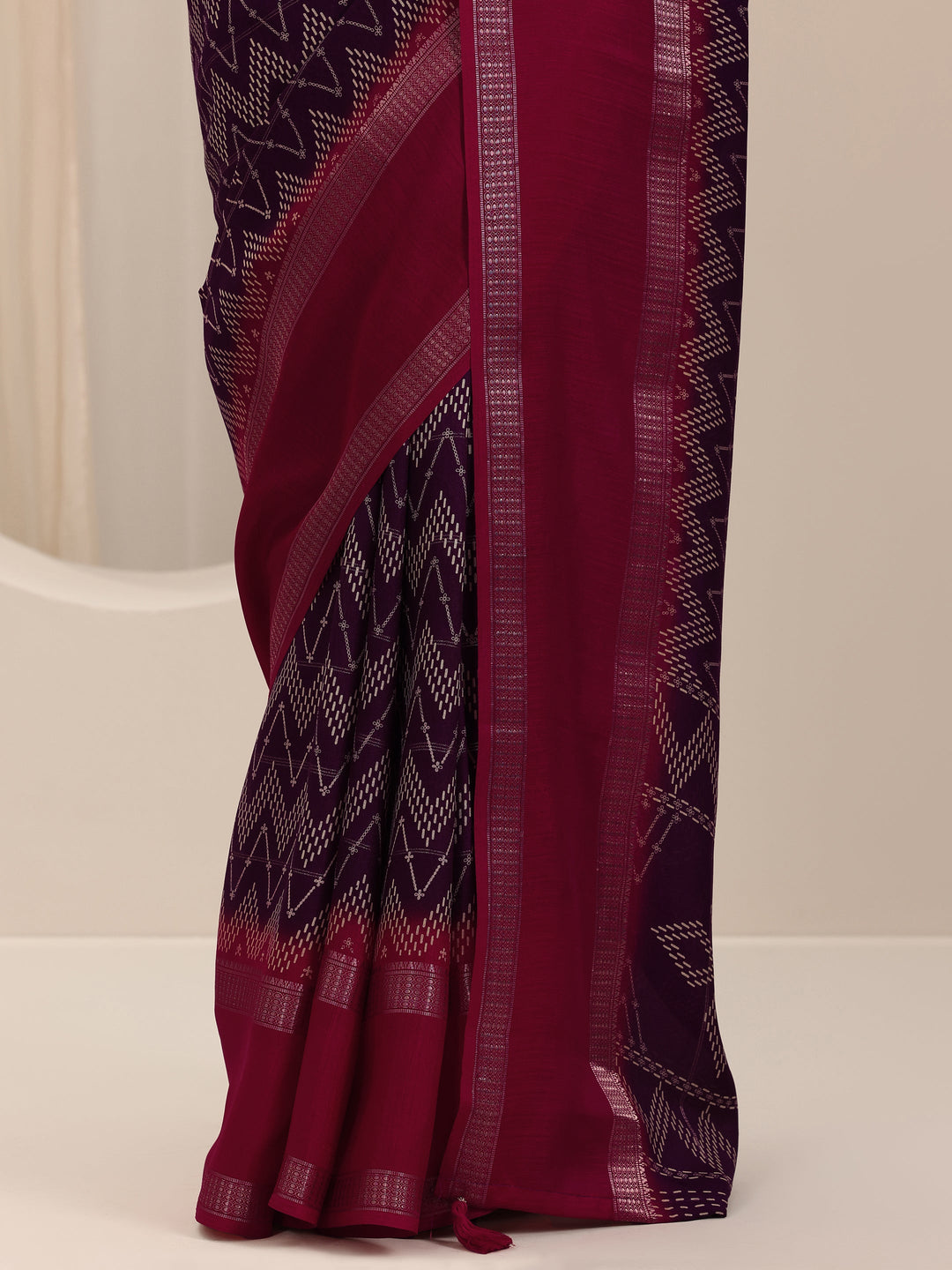 Wine Printed Georgette Saree With Unstitched Blouse Piece