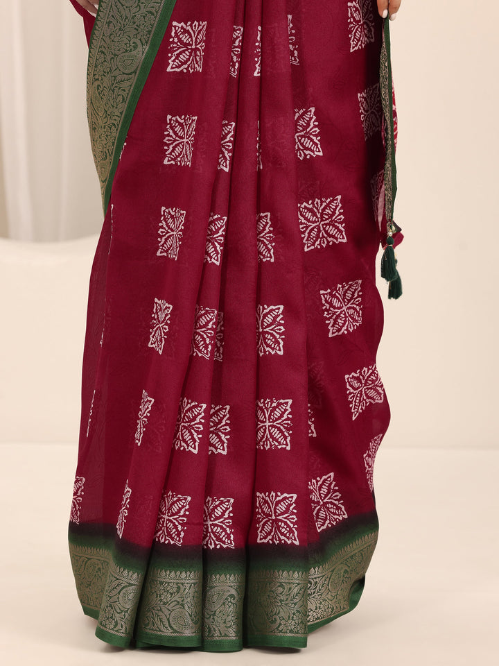 Red Printed Georgette Saree With Unstitched Blouse Piece