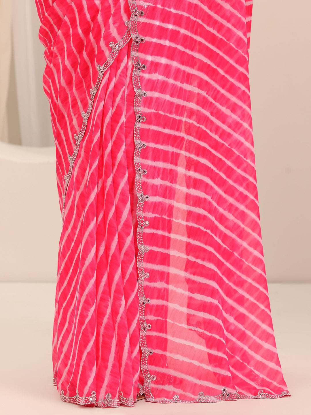Pink Printed Georgette Saree With Unstitched Blouse Piece
