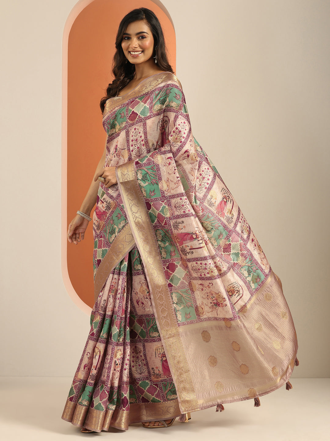 Multi Printed Silk Blend Saree With Unstitched Blouse Piece