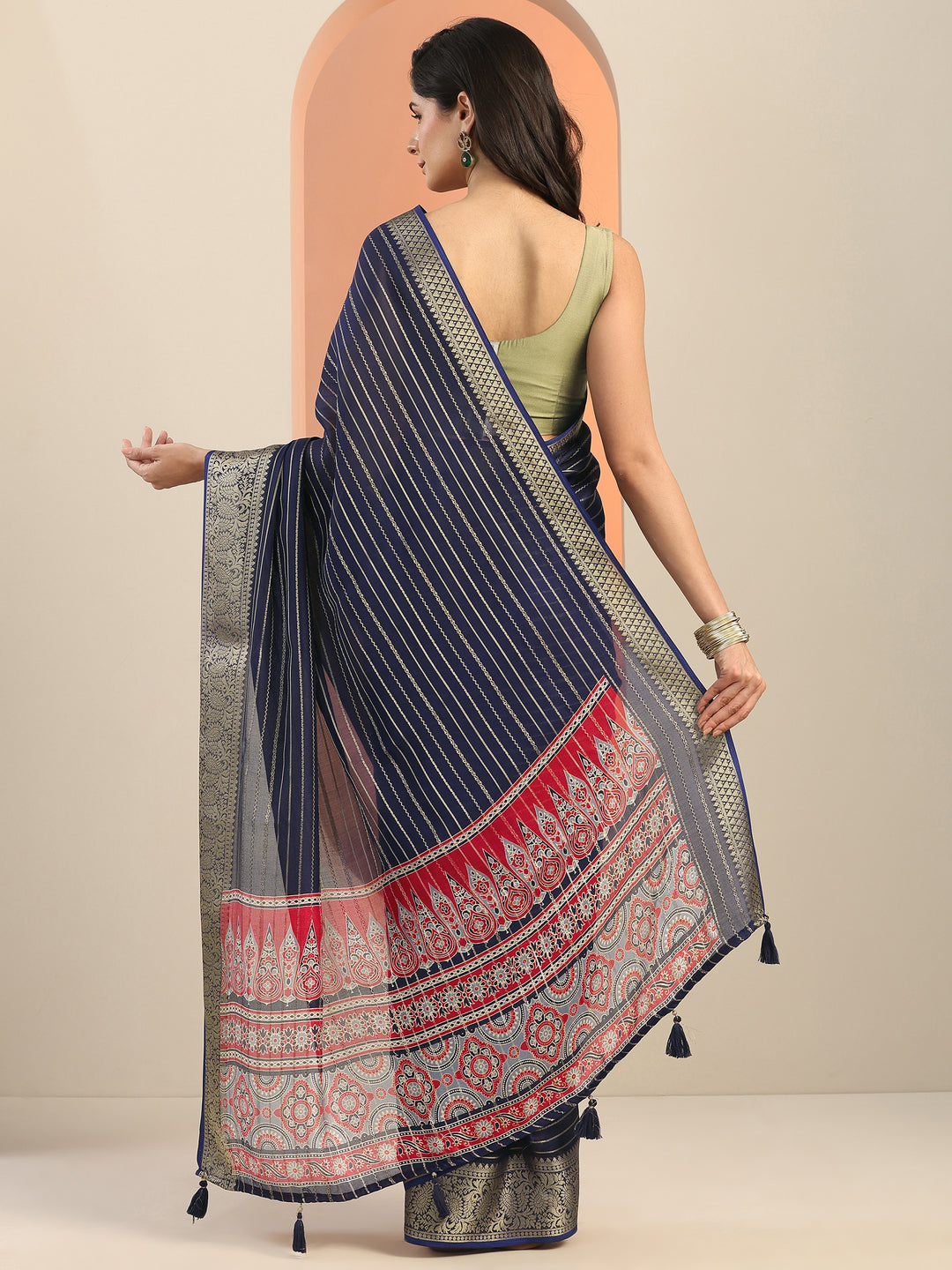 Navy blue Woven Design Georgette Saree With Unstitched Blouse Piece