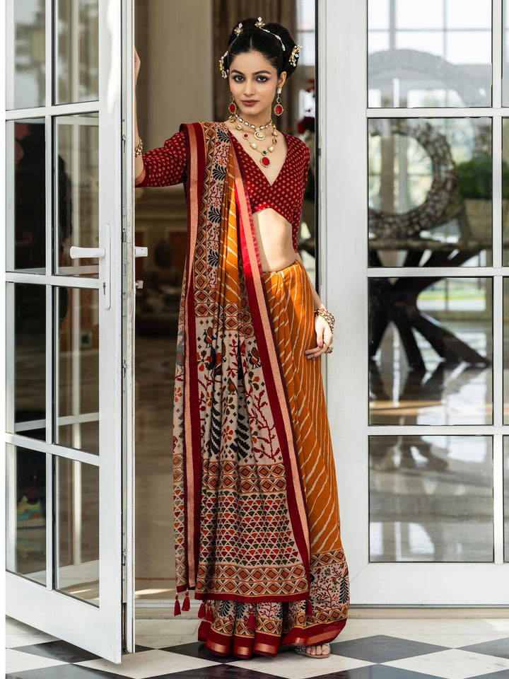 Mustard Printed Cotton Blend Saree With Unstitched Blouse Piece