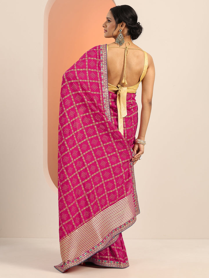 Magenta Printed Silk blend Saree With Unstitched Blouse Piece