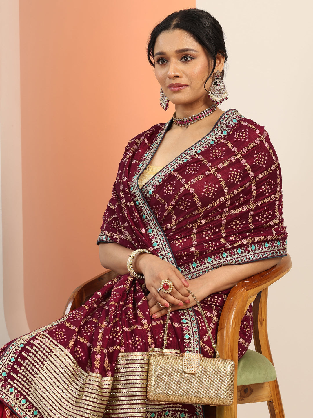 Maroon Printed Silk blend Saree With Unstitched Blouse Piece
