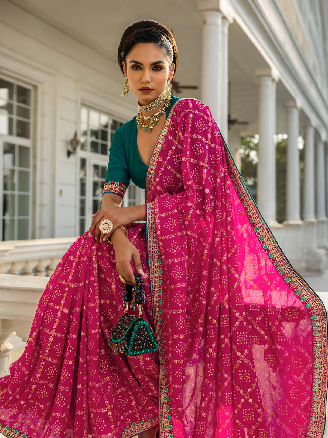 Magenta Printed Silk blend Saree With Unstitched Blouse Piece