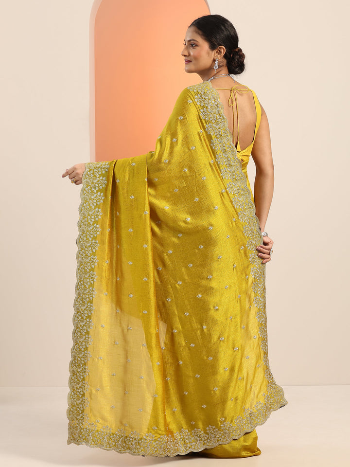 Mustard Embroidered Silk blend Saree With Unstitched Blouse Piece