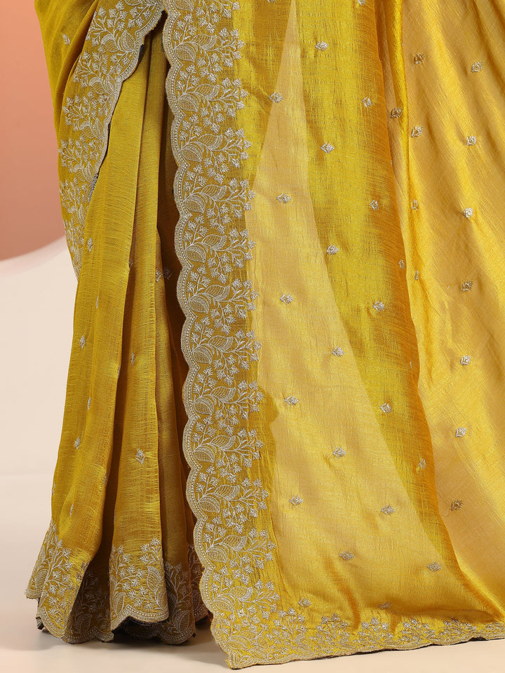 Mustard Embroidered Silk blend Saree With Unstitched Blouse Piece