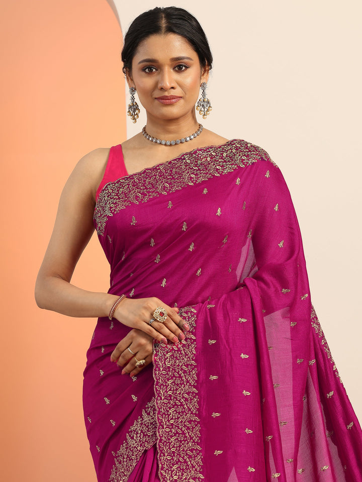 Magenta Embroidered Silk blend Saree With Unstitched Blouse Piece