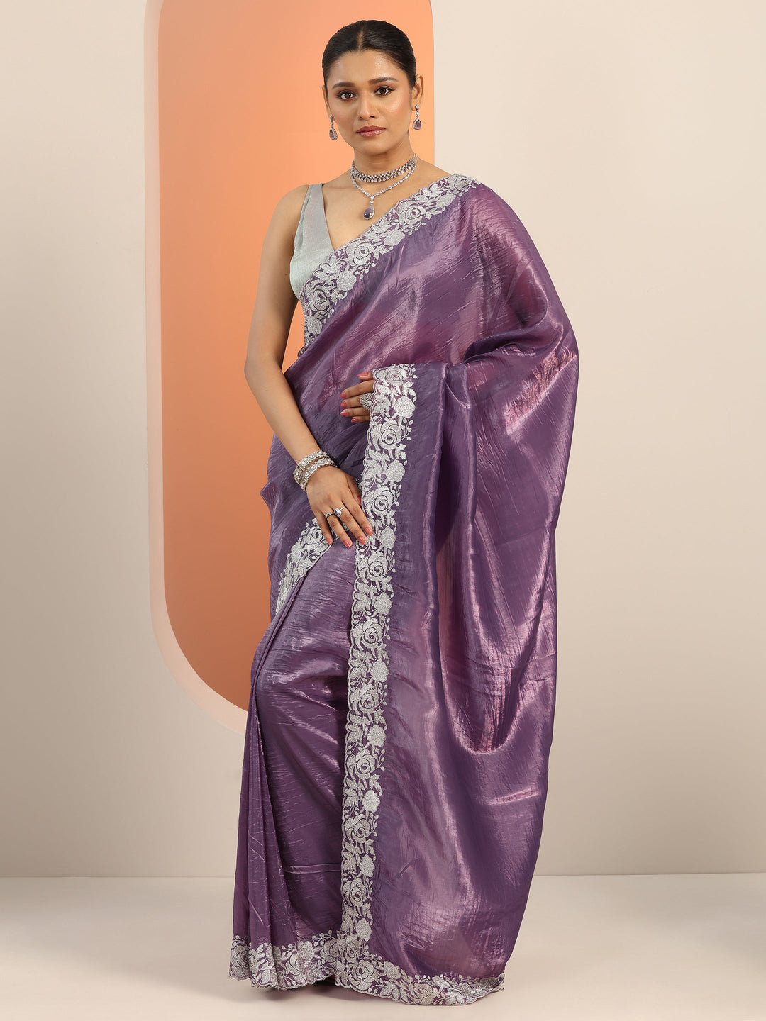 Purple Embroidered Organza Saree With Unstitched Blouse Piece