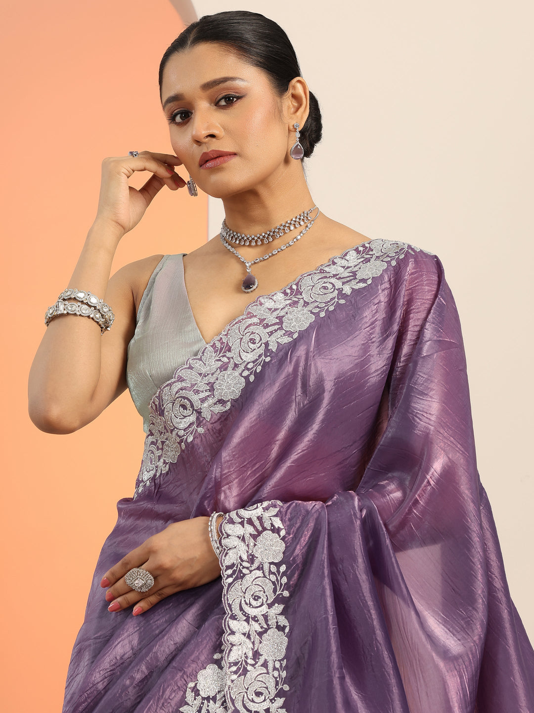 Purple Embroidered Organza Saree With Unstitched Blouse Piece