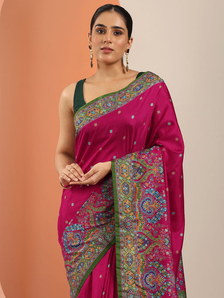 Magenta Printed Silk Blend Saree With Unstitched Blouse Piece