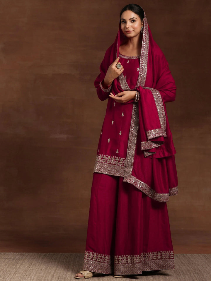 Pink Embroidered Silk Blend Straight Suit With Dupatta