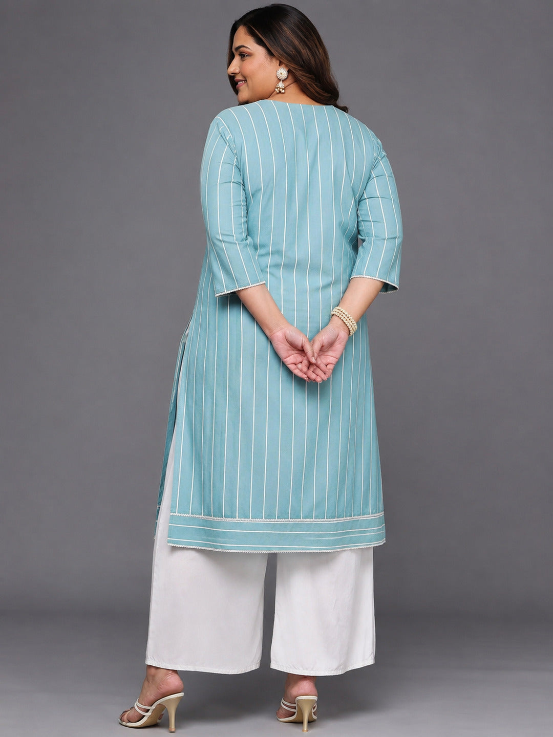 Plus Size Blue Embroidered Cotton Straight Kurta