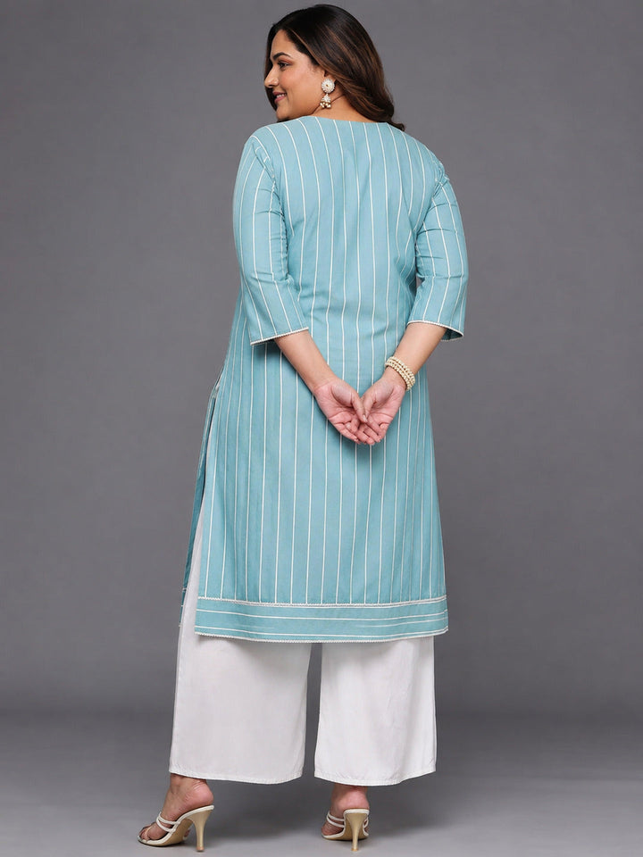 Plus Size Blue Embroidered Cotton Straight Kurta