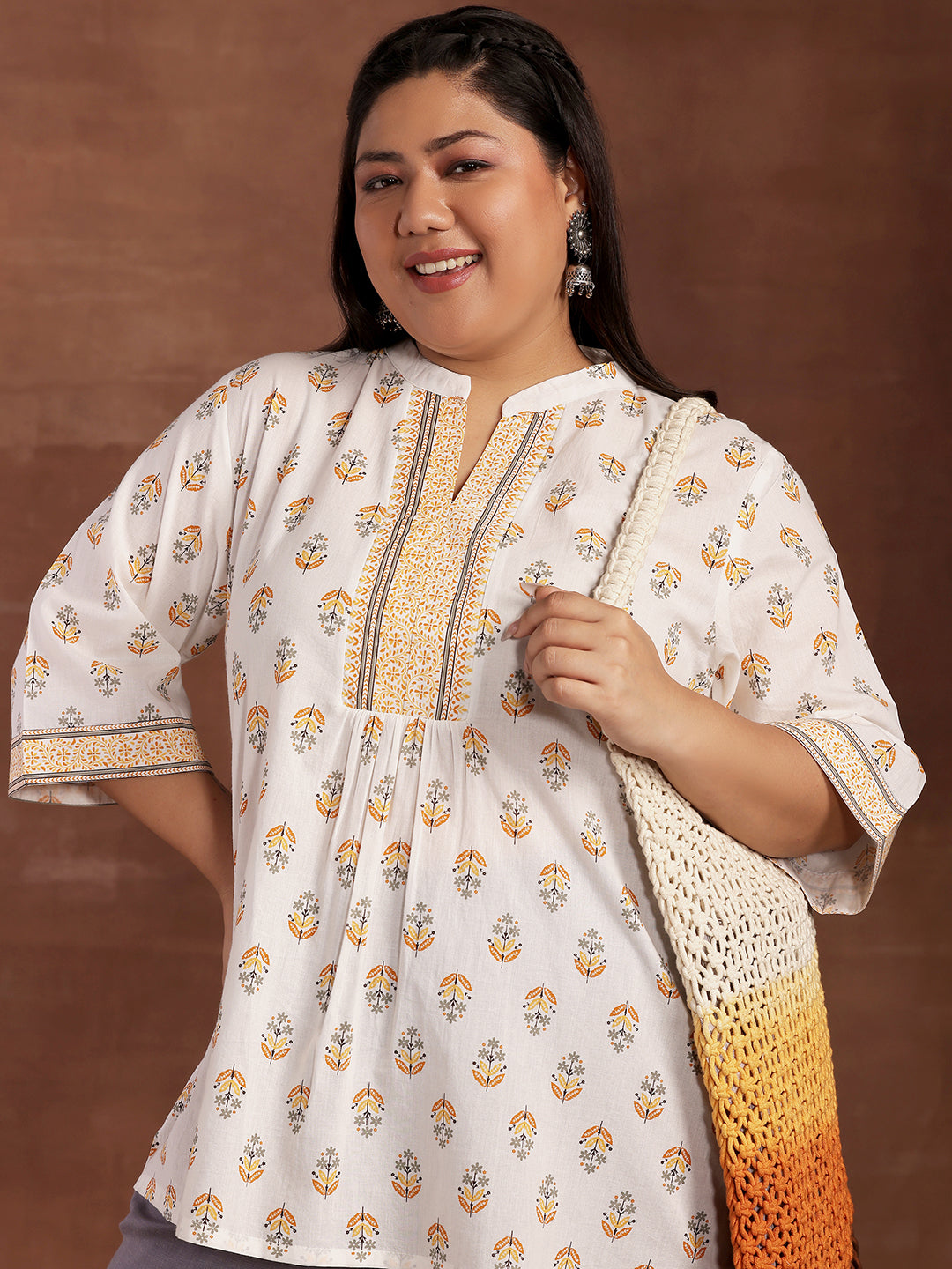 Plus Size White Printed Cotton Straight Kurti