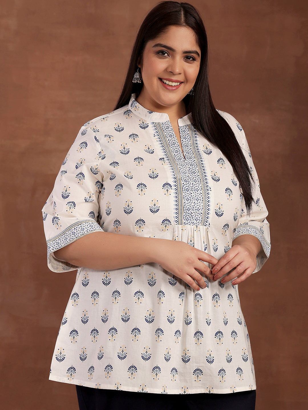 Plus Size White Printed Cotton Straight Kurti