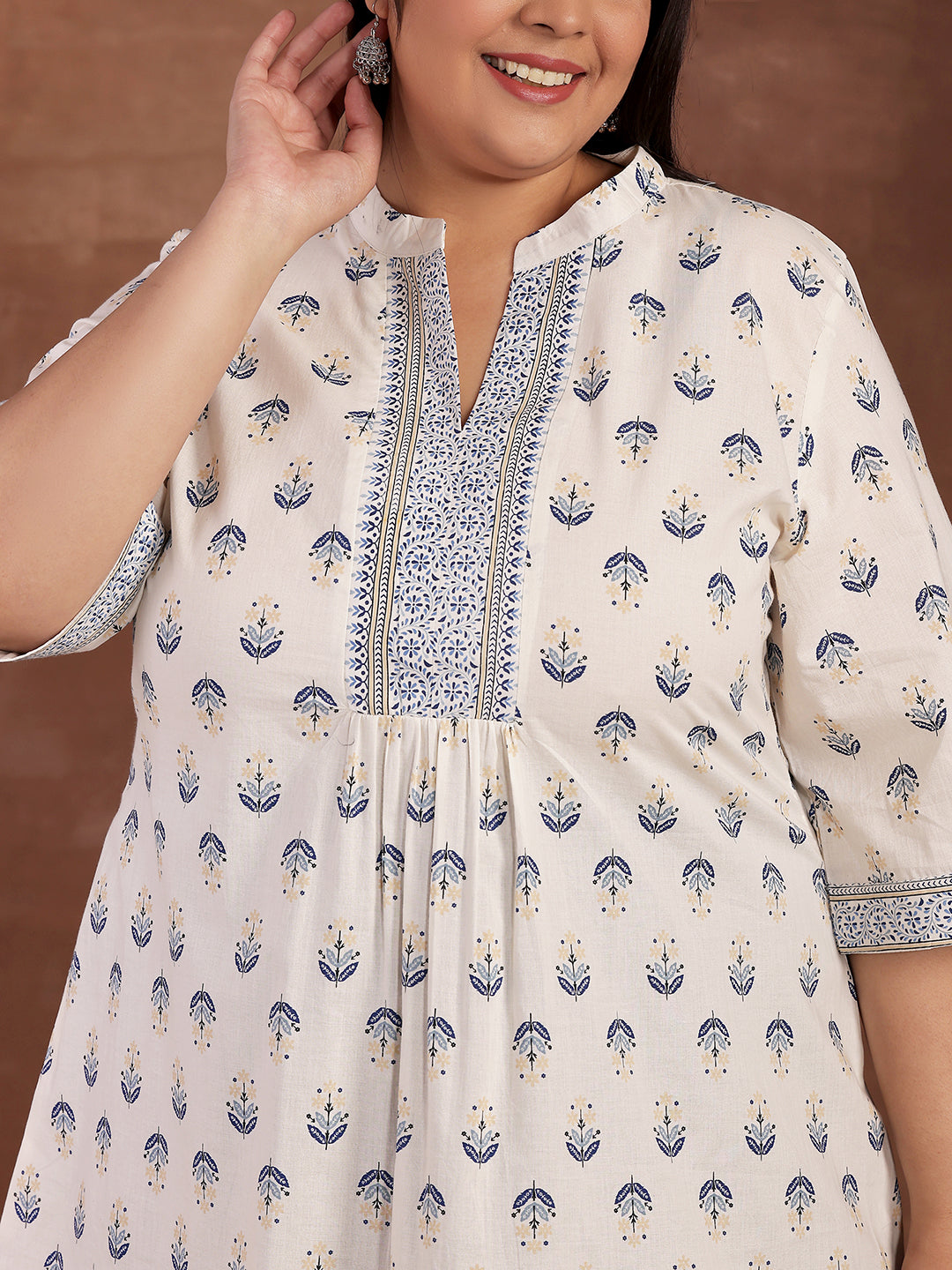 Plus Size White Printed Cotton Straight Kurti