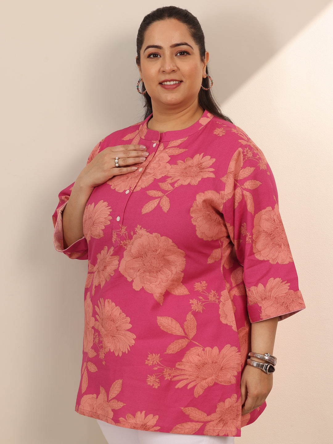 Plus Size Pink Printed Cotton Straight Short Kurti