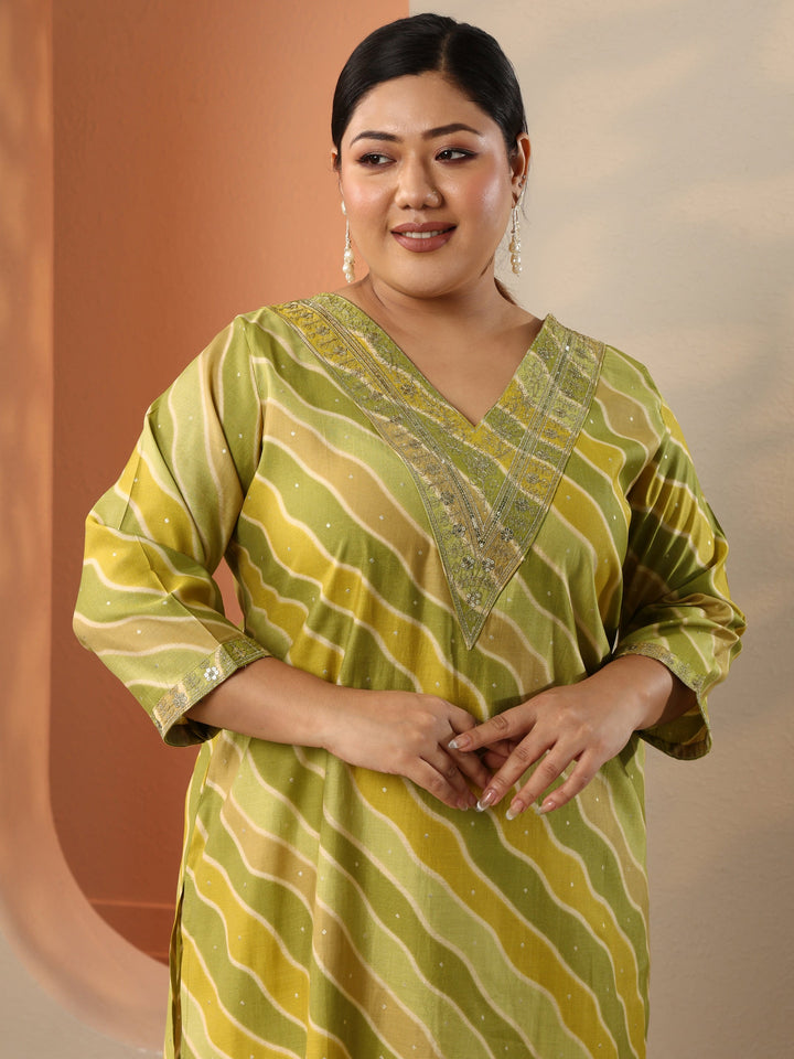Plus Size Green Printed Silk Blend Straight Kurta