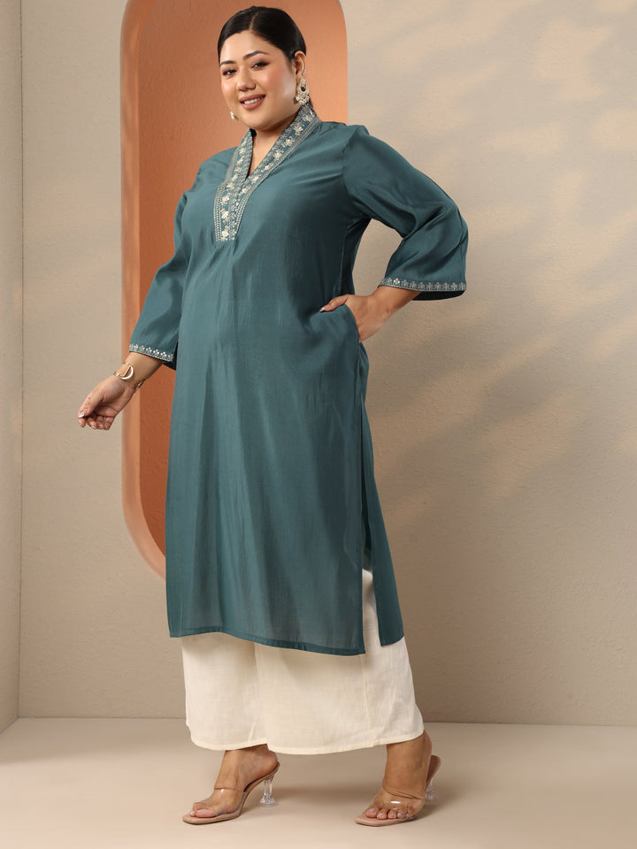Plus Size Blue Embellished Silk Blend Straight Kurta