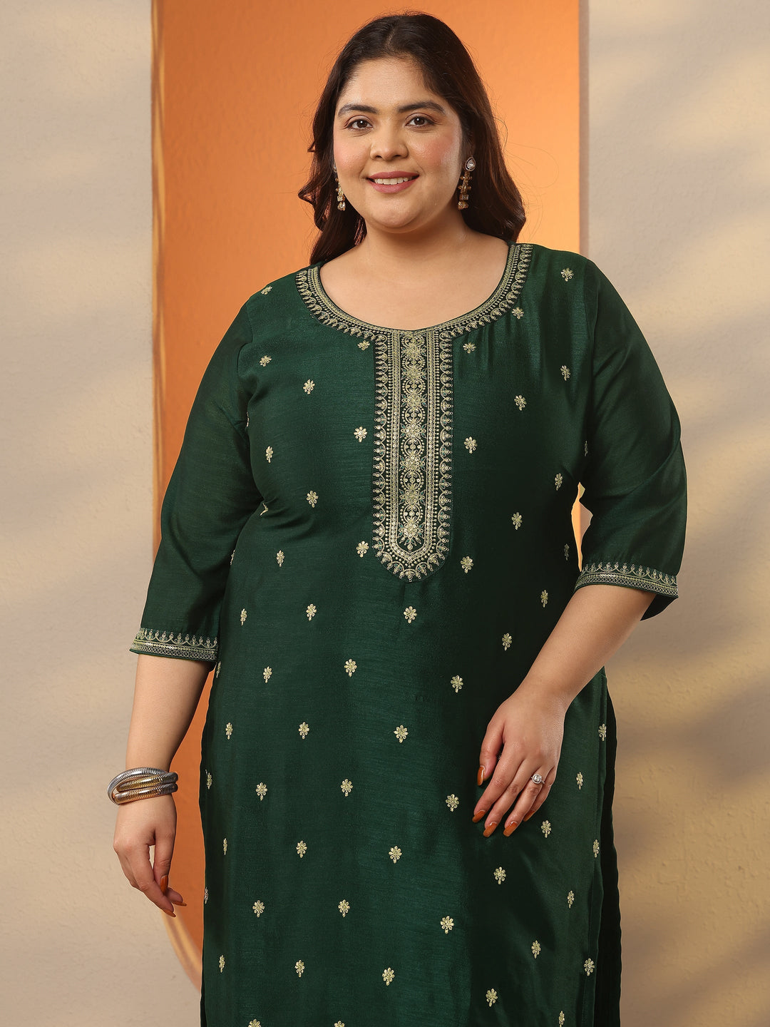 Plus Size Green Embroidered Silk Blend Straight Kurta