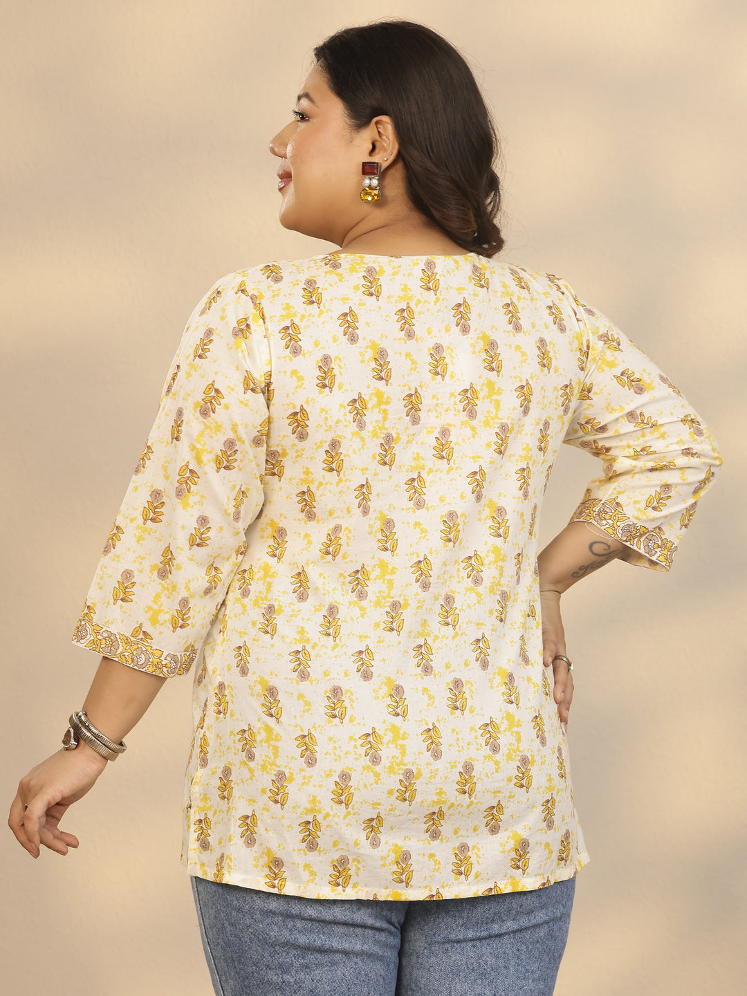 Plus Size Off white Printed Cotton Straight Short Kurti