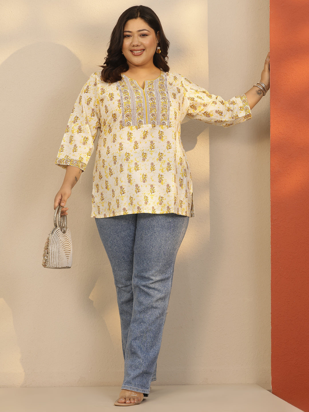 Plus Size Off white Printed Cotton Straight Short Kurti