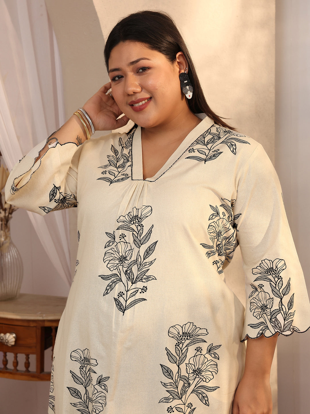 Plus Size Off White Printed Cotton Straight Kurta