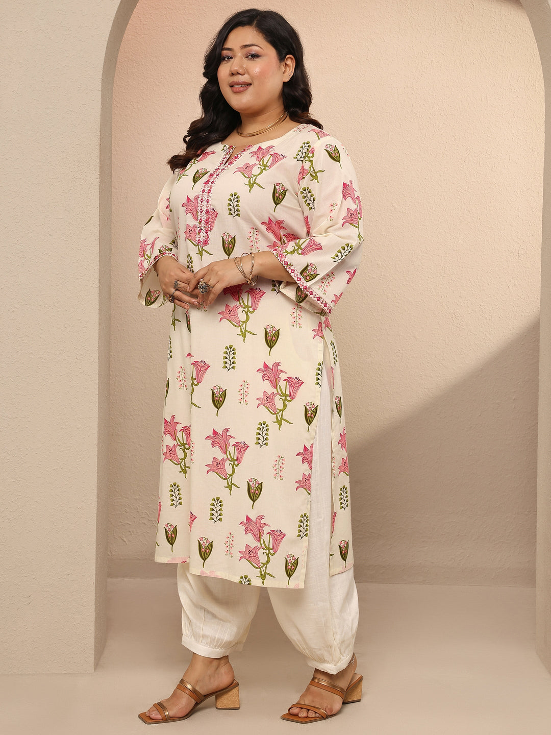 Plus Size Off White Printed Cotton Straight Kurta