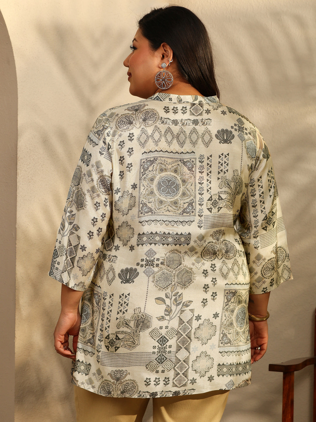Plus Size Beige Printed Muslin Straight Short Kurti