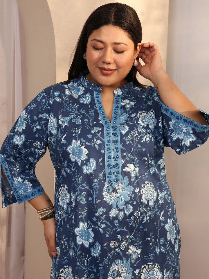 Plus Size Blue Printed Cotton Straight Short Kurti