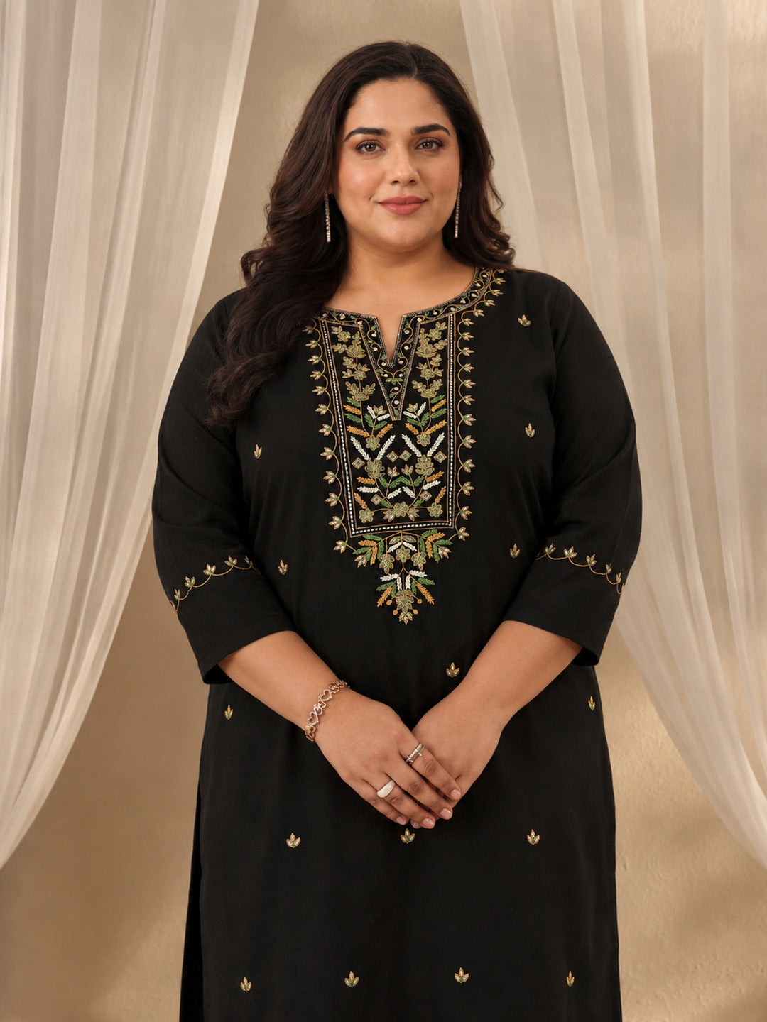 Plus Size Black Ethnic Motif Embroidered Cotton Straight Kurta