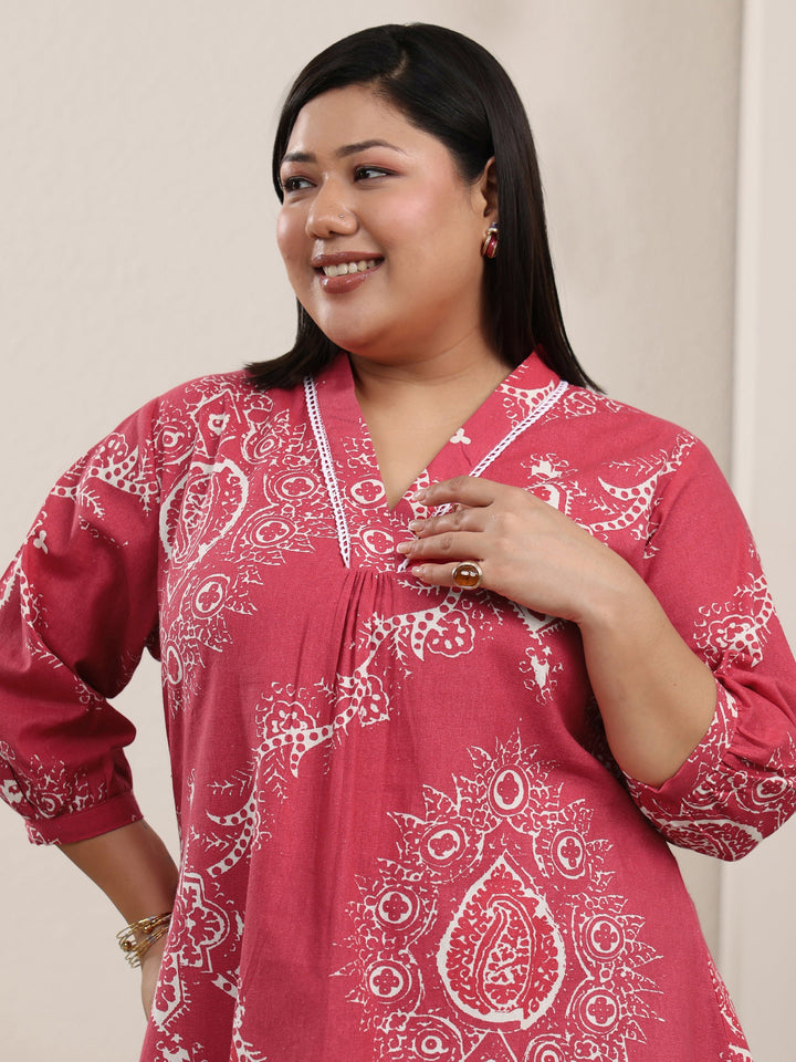 Plus Size Red Floral Printed Cotton Straight Short Kurti