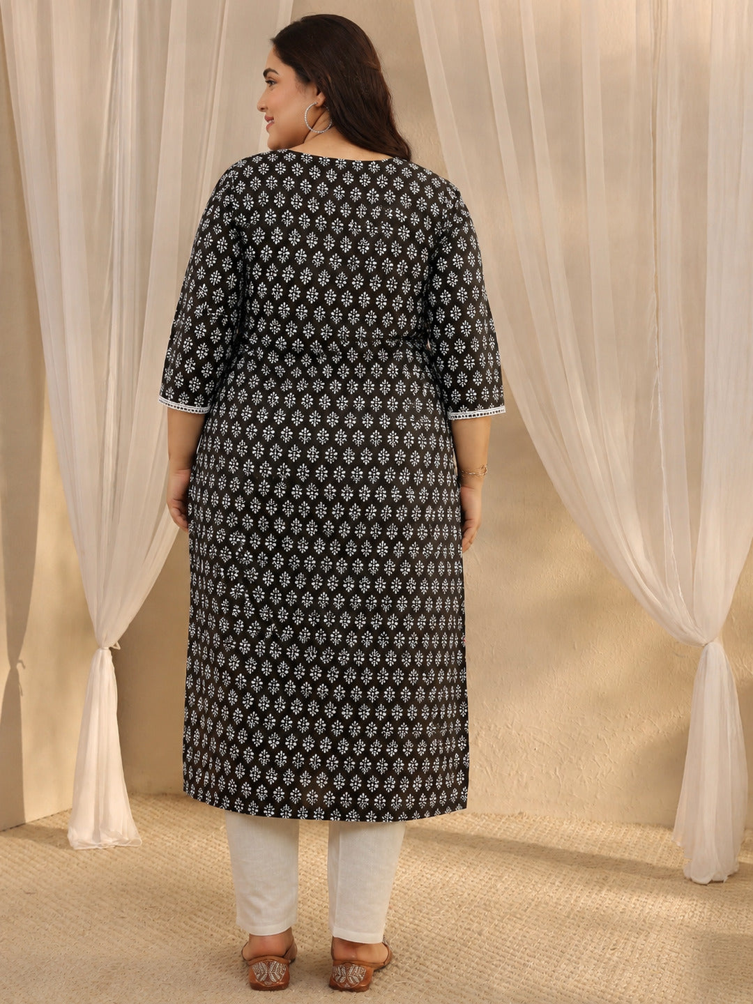 Plus Size Black Ethnic Motif Printed Cotton Straight Kurta