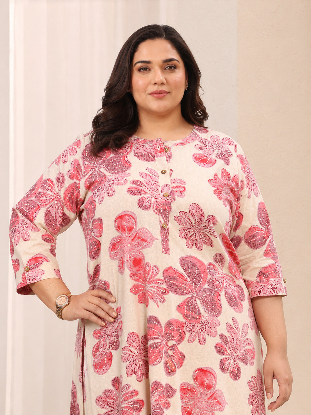 Plus Size Off White Floral Printed Cotton Straight Short Kurti