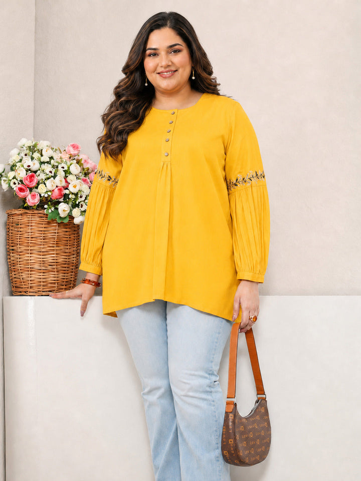 Plus Size Yellow Solid Cotton Straight Short Kurti