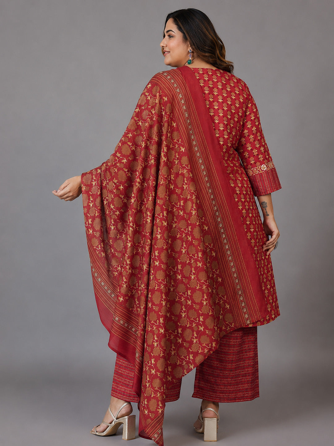 Plus Size Rust Printed Cotton Straight Suit With Dupatta