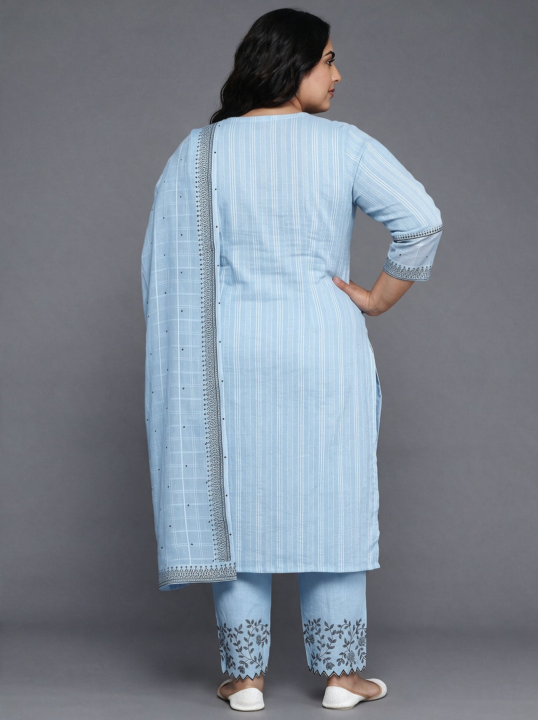 Plus Size Blue Floral Embroidered Cotton Straight Suit Set