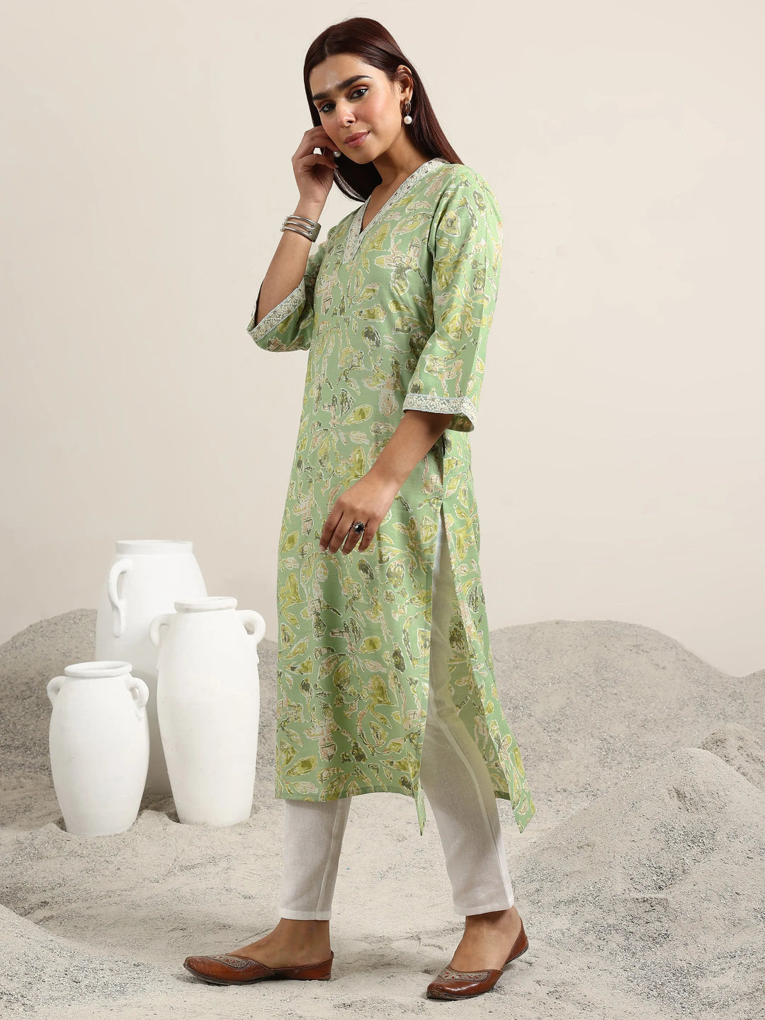 Green Printed Cotton Blend Straight Kurta