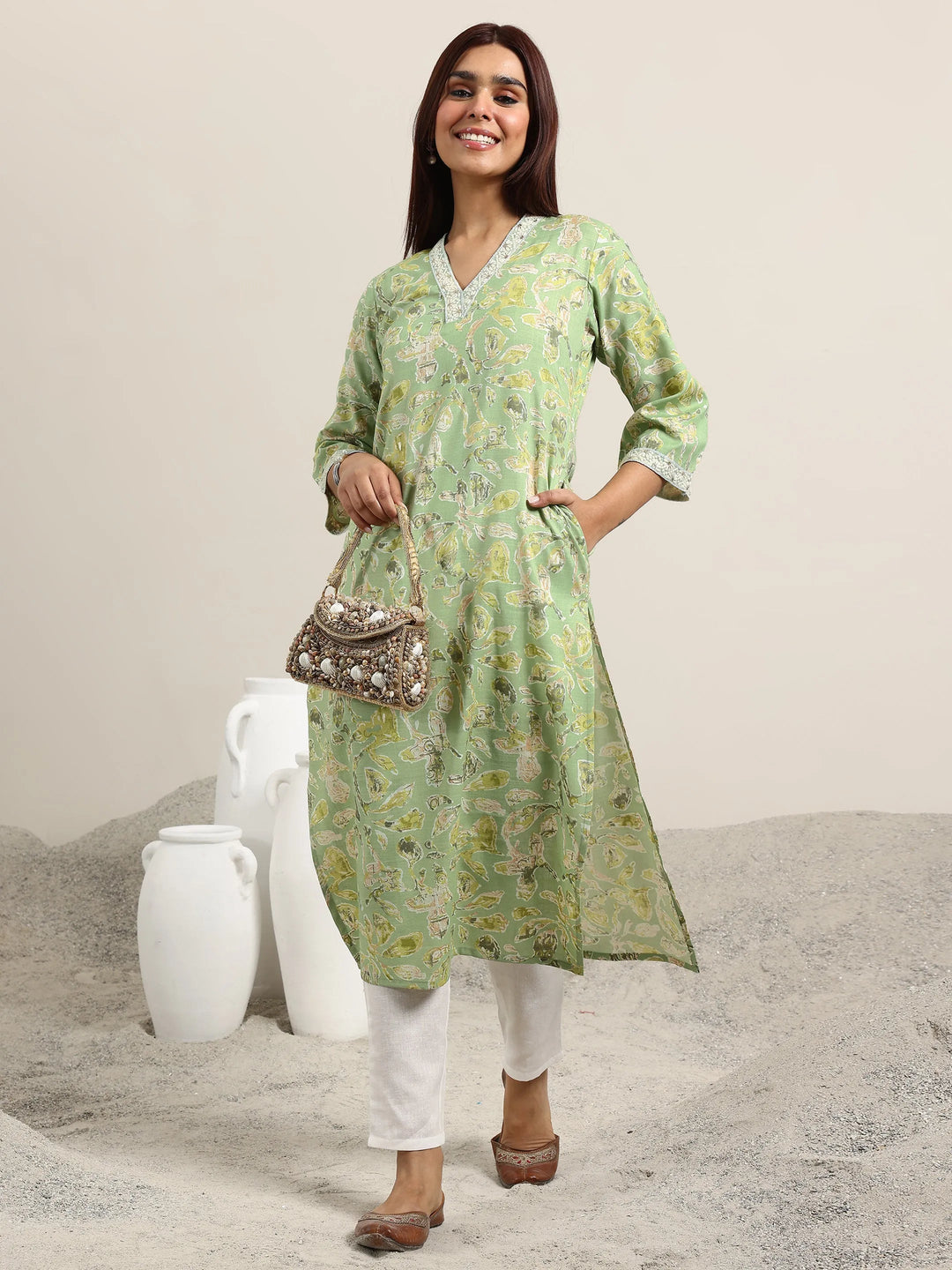 Green Printed Cotton Blend Straight Kurta