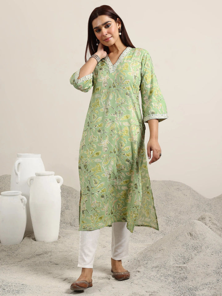 Green Printed Cotton Blend Straight Kurta