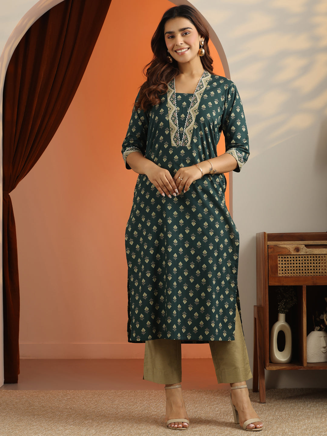 Green Printed Cotton Straight Kurta
