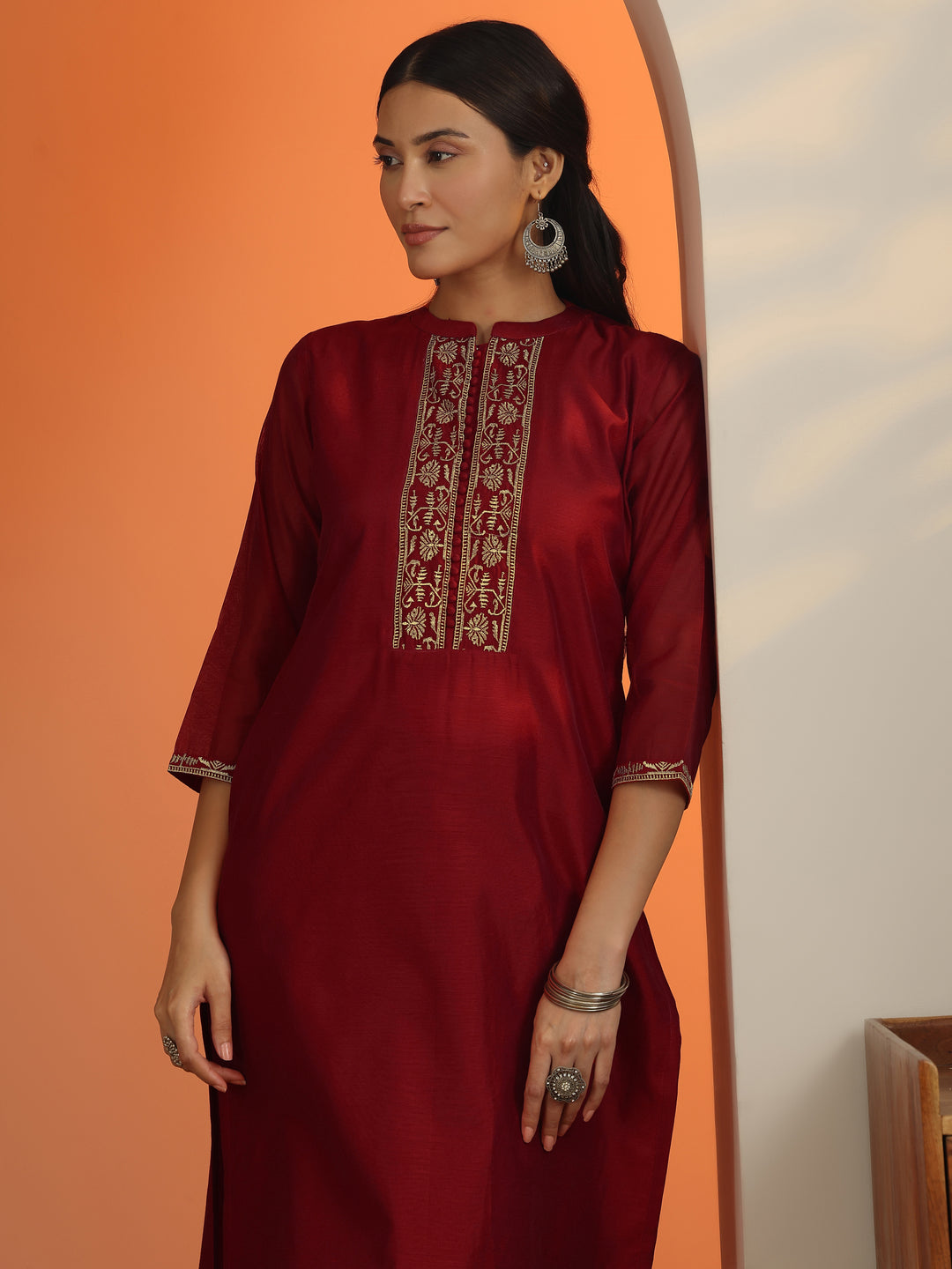 Red Embroidered Silk Blend Straight Kurta